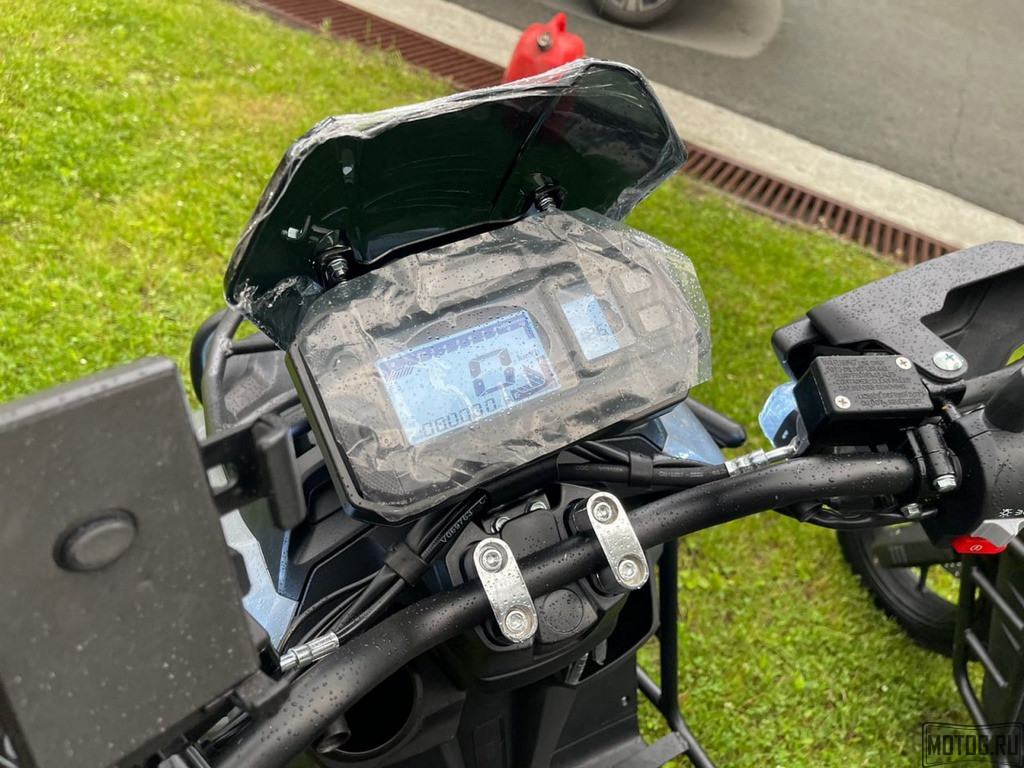 Скутер JILANG TANK 150 – мощность, стиль и комфорт